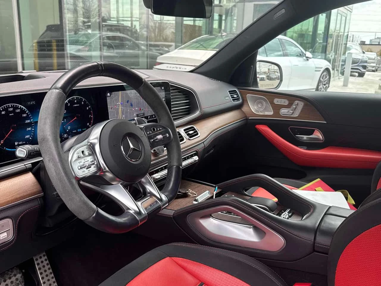 Mercedes-Benz GLE 53 4MATIC * AMG * ДИСТРОНИК * ОБДУХВАНЕ * 2 КЛЮЧА * ПАНО, снимка 16 - Автомобили и джипове - 54884710