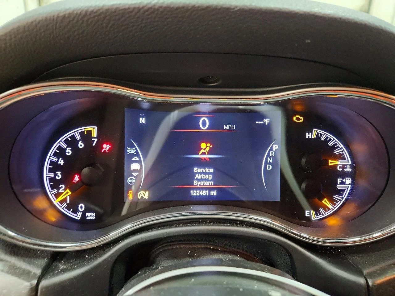 Jeep Grand cherokee 3.6l Laredo, снимка 9 - Автомобили и джипове - 55106532