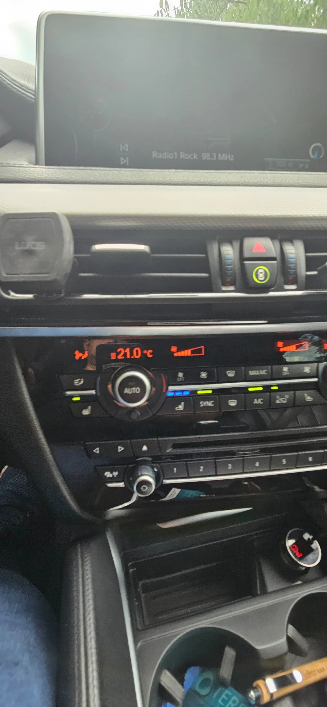 BMW X6 40d XD M /Keyless/360CAM/ПОДГР ОБДУХ/H&K, снимка 12 - Автомобили и джипове - 55166114