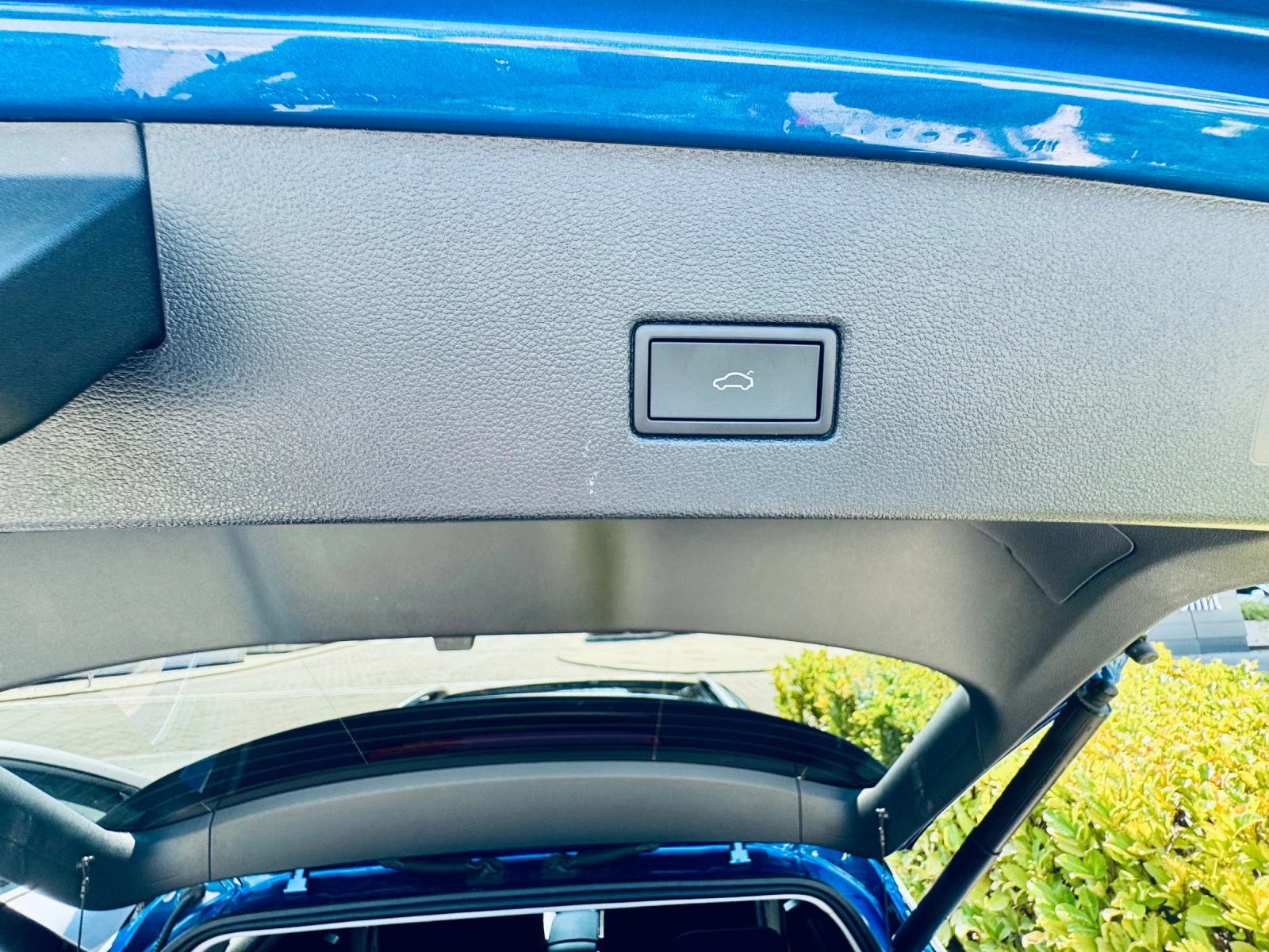 VW T-Roc Style 1.5 l TSI GPF, снимка 14 - Автомобили и джипове - 56019651