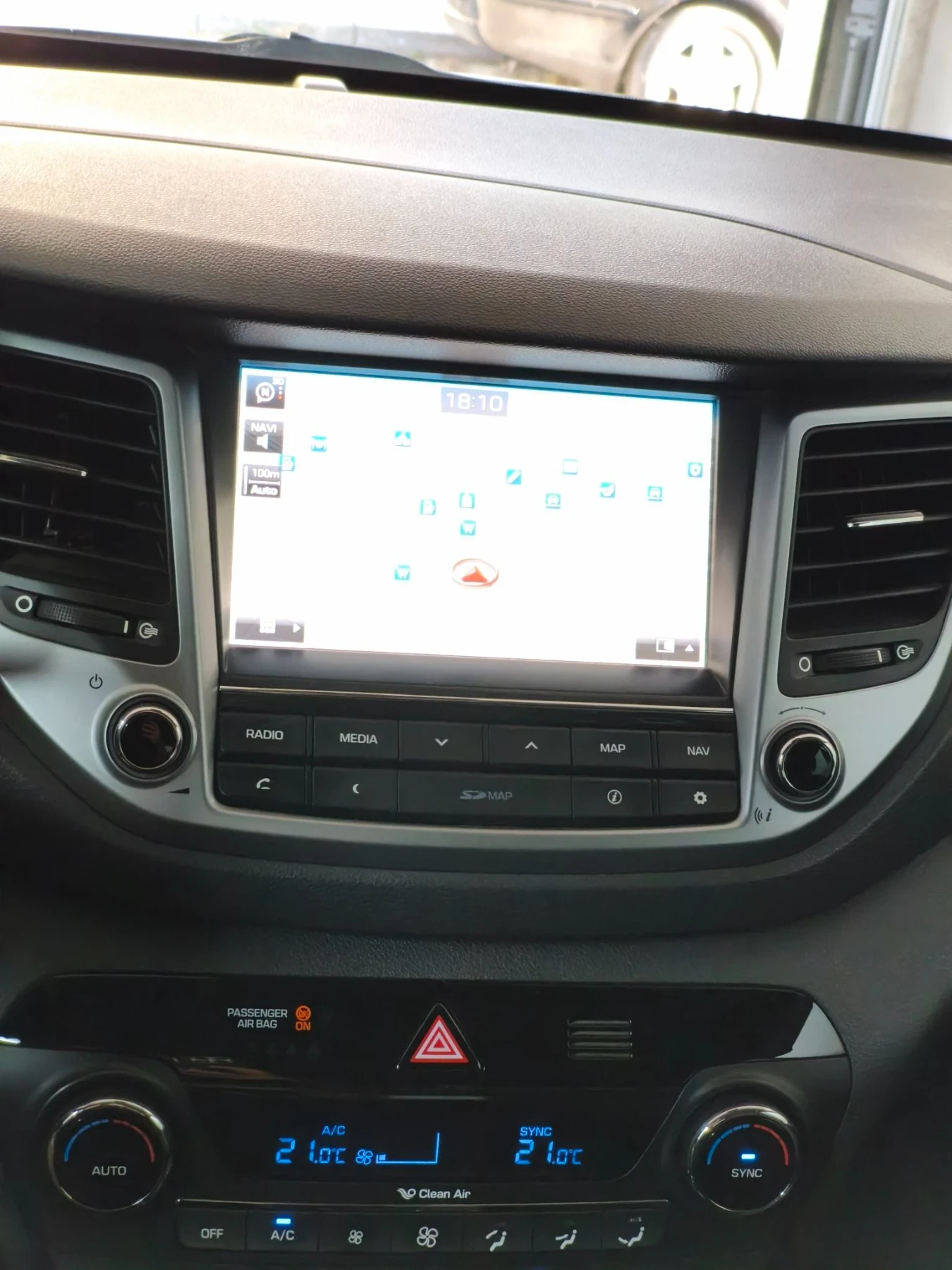 Hyundai Tucson 2 TDI, снимка 6 - Автомобили и джипове - 56336800
