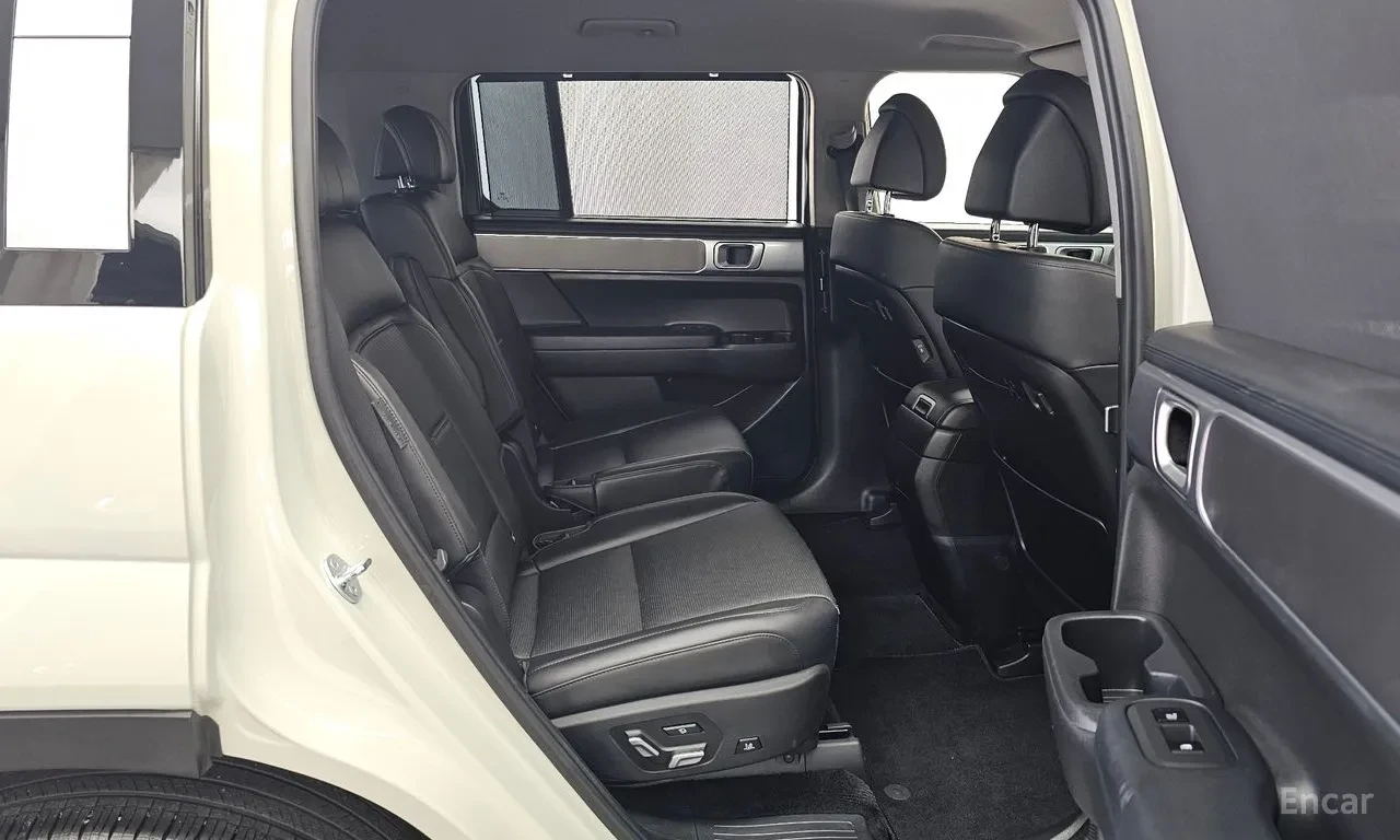 Hyundai Santa fe 2.5T AWD* FULL* 360 КАМЕРИ* ДИСТРОНИК* КРАЙНА ЦЕНА, снимка 15 - Автомобили и джипове - 56576846