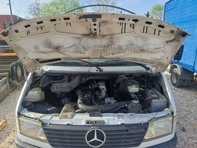 Mercedes-Benz Sprinter 412 3.5т/3.00м/6+ 1/412/ДВОЙНА ГУМА, снимка 11 - Бусове и автобуси - 49498261