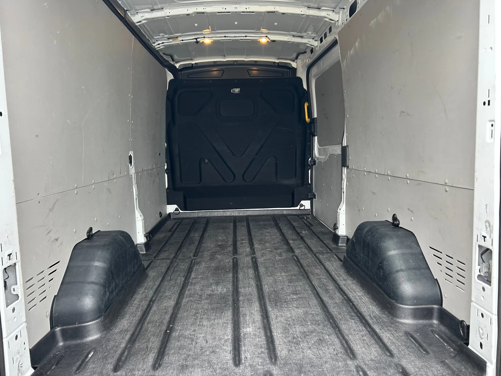Ford Transit euro6d - изображение 7