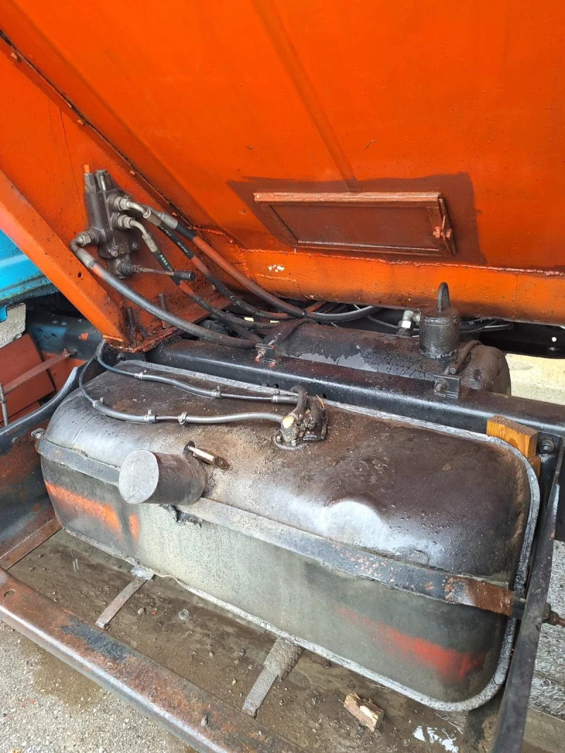 Zil 130 Дизелов двигател от мерцедес 613Д, снимка 3 - Камиони - 53082803