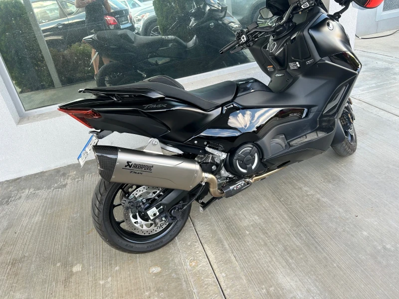Yamaha T-max 560-Tech-max, снимка 15 - Мотоциклети и мототехника - 47071386