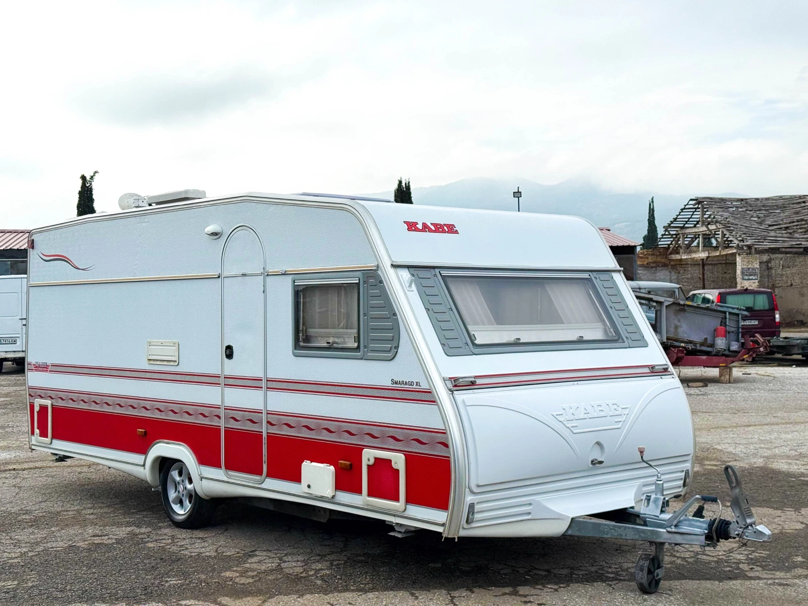 Каравана Kabe Smaragd 520 XL, снимка 1