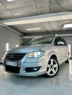 VW Touran 2.0TDI Highline, снимка 1
