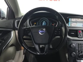 Volvo V40, снимка 13