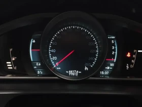 Volvo V40, снимка 8