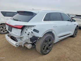 Audi E-Tron Premium Plus, снимка 3