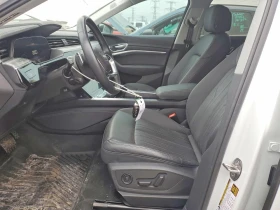 Audi E-Tron Premium Plus, снимка 7