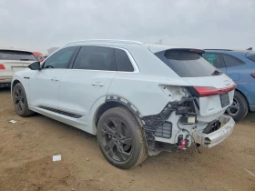 Audi E-Tron Premium Plus, снимка 2