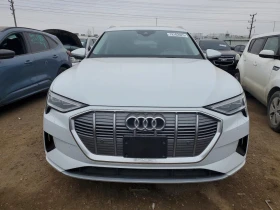 Audi E-Tron Premium Plus, снимка 5