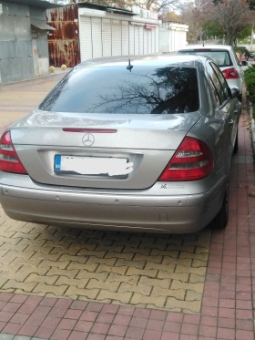 Mercedes-Benz E 200 W 211, снимка 3 - Автомобили и джипове - 45351884
