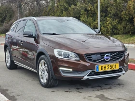 Volvo V60 Cross Country 2.4 D4, AWD | Mobile.bg    3