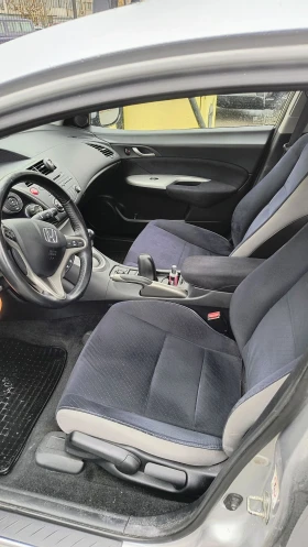 Обява за продажба на Honda Civic 2.2 CTDI ~7 700 лв. - изображение 8