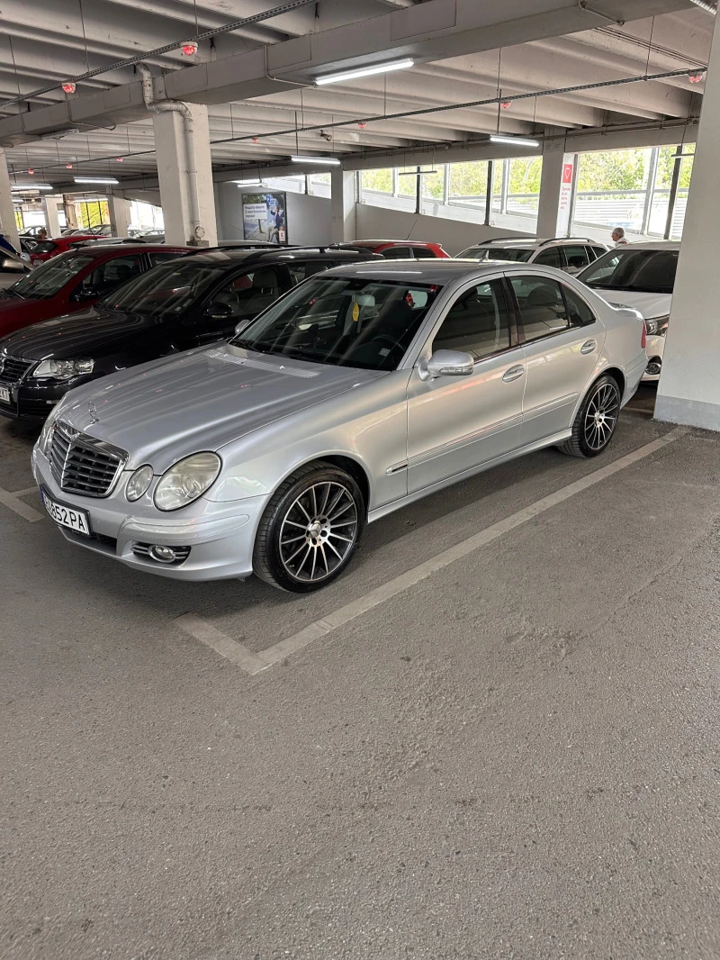 Mercedes-Benz E 280 Facelift, снимка 13 - Автомобили и джипове - 47113145