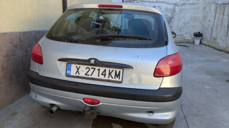 Peugeot 206, снимка 2 - Автомобили и джипове - 47878568