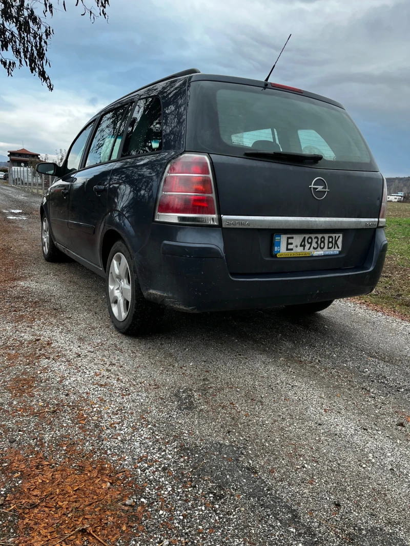 Opel Zafira, снимка 6 - Автомобили и джипове - 48072126