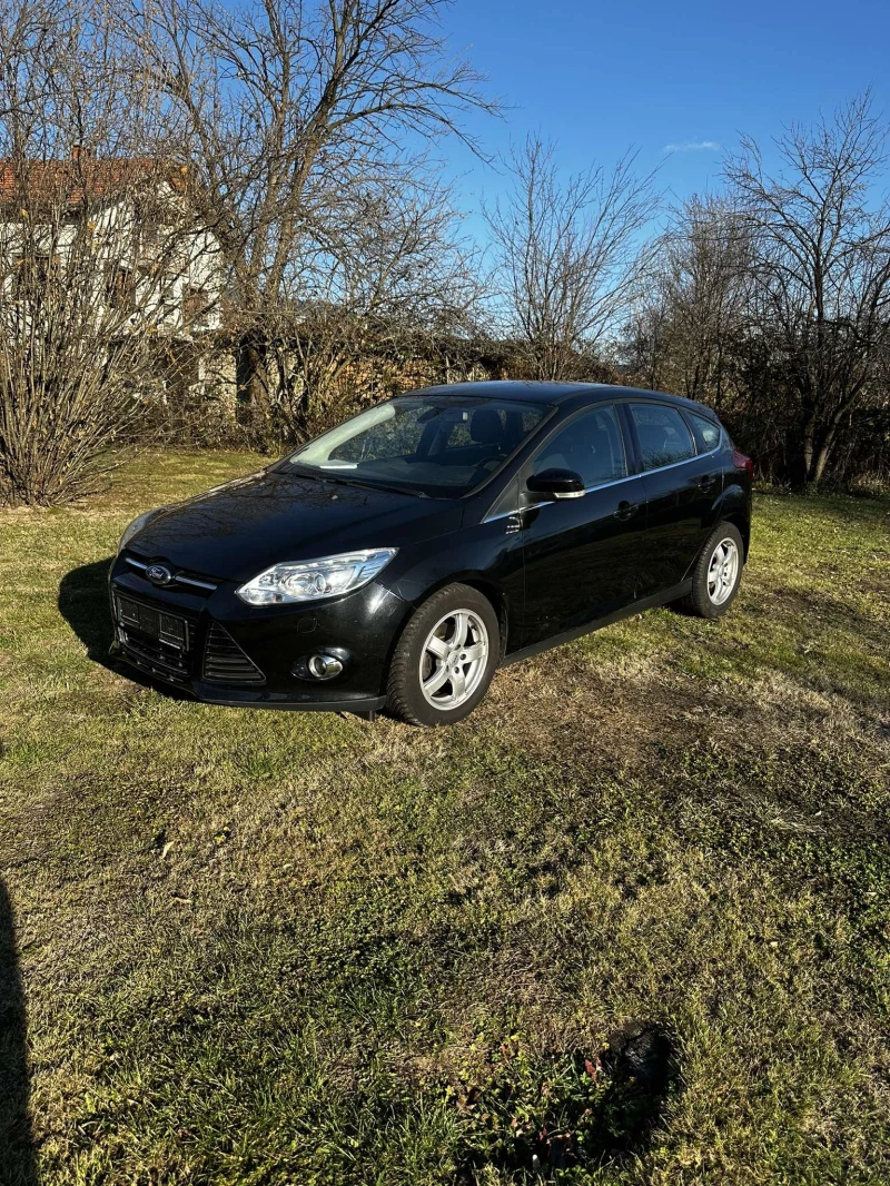 Ford Focus 1.0i, снимка 1 - Автомобили и джипове - 48181472