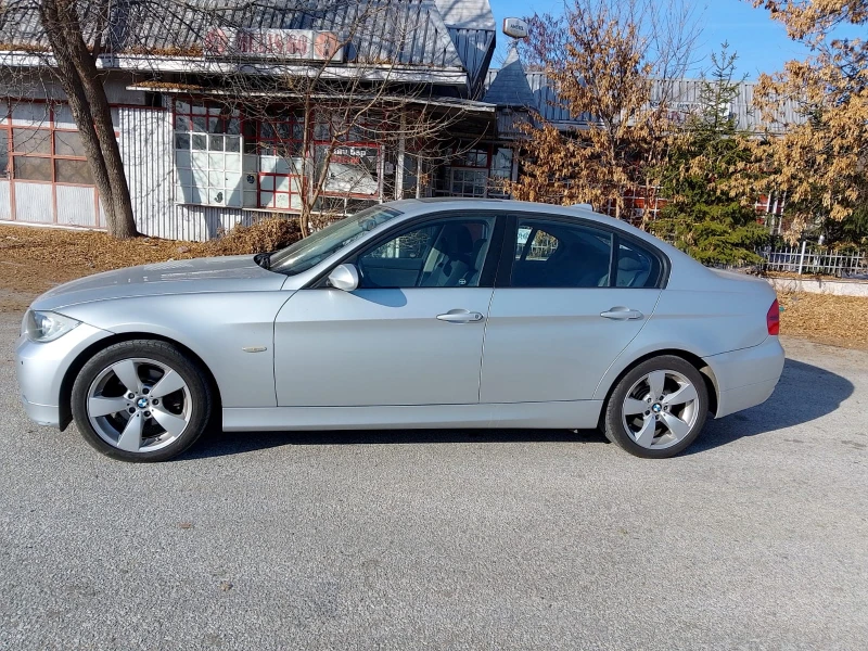 BMW 320 320d, снимка 1 - Автомобили и джипове - 48315686