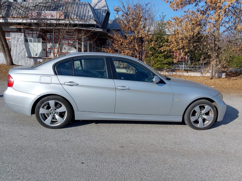 BMW 320 320d, снимка 3 - Автомобили и джипове - 48315686