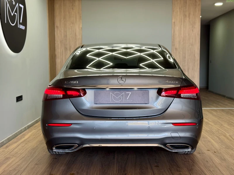 Mercedes-Benz E 200 4matic 2 x AMG * НОВ от Силвър Стар* в ГАРАНЦИЯ , снимка 2 - Автомобили и джипове - 52423029