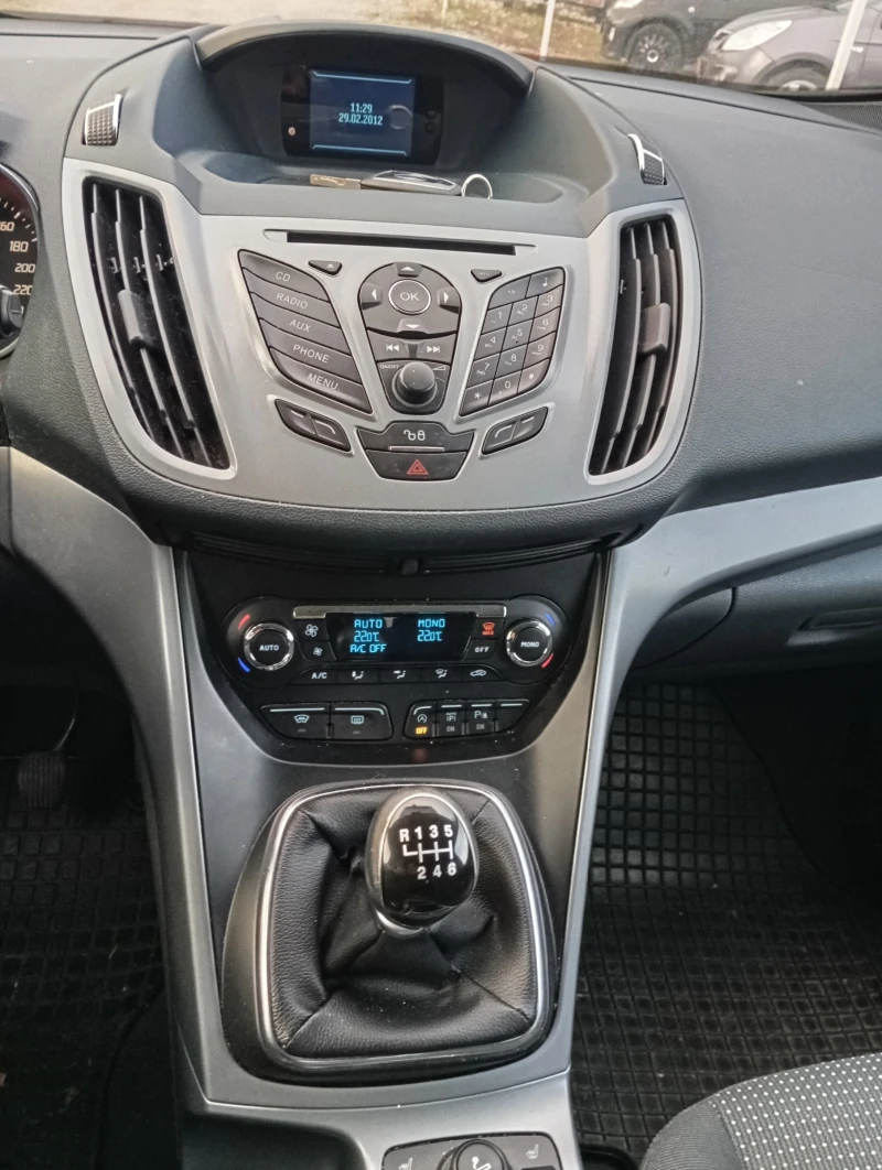 Ford Grand C-Max 1.5-I-6+ 1м-КЛИМАТРОНИК, снимка 9 - Автомобили и джипове - 52896432