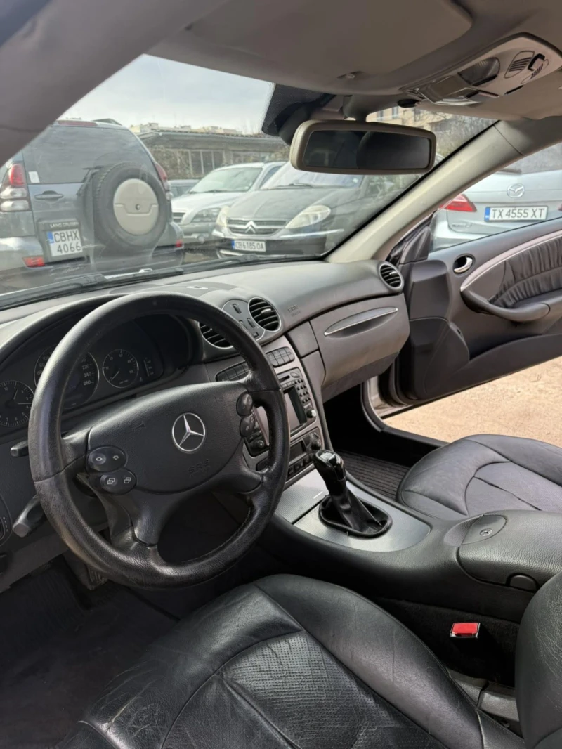 Mercedes-Benz CLK, снимка 8 - Автомобили и джипове - 53429502