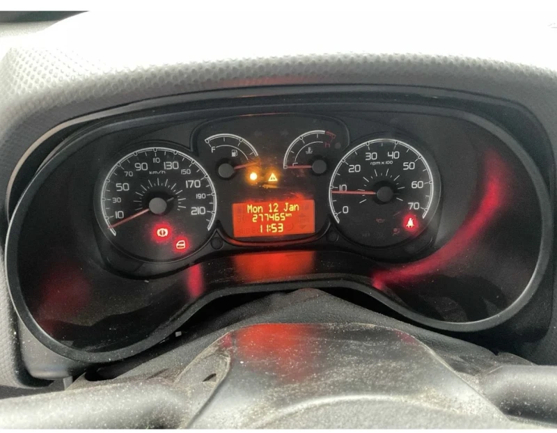 Fiat Doblo Maxi, снимка 12 - Автомобили и джипове - 53486468