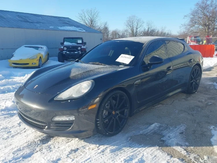 Porsche Panamera, снимка 2 - Автомобили и джипове - 48731498