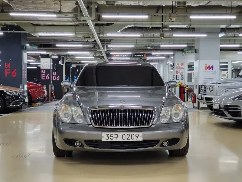 Maybach 57 5.5 V12 1St Generation, снимка 3 - Автомобили и джипове - 56497947