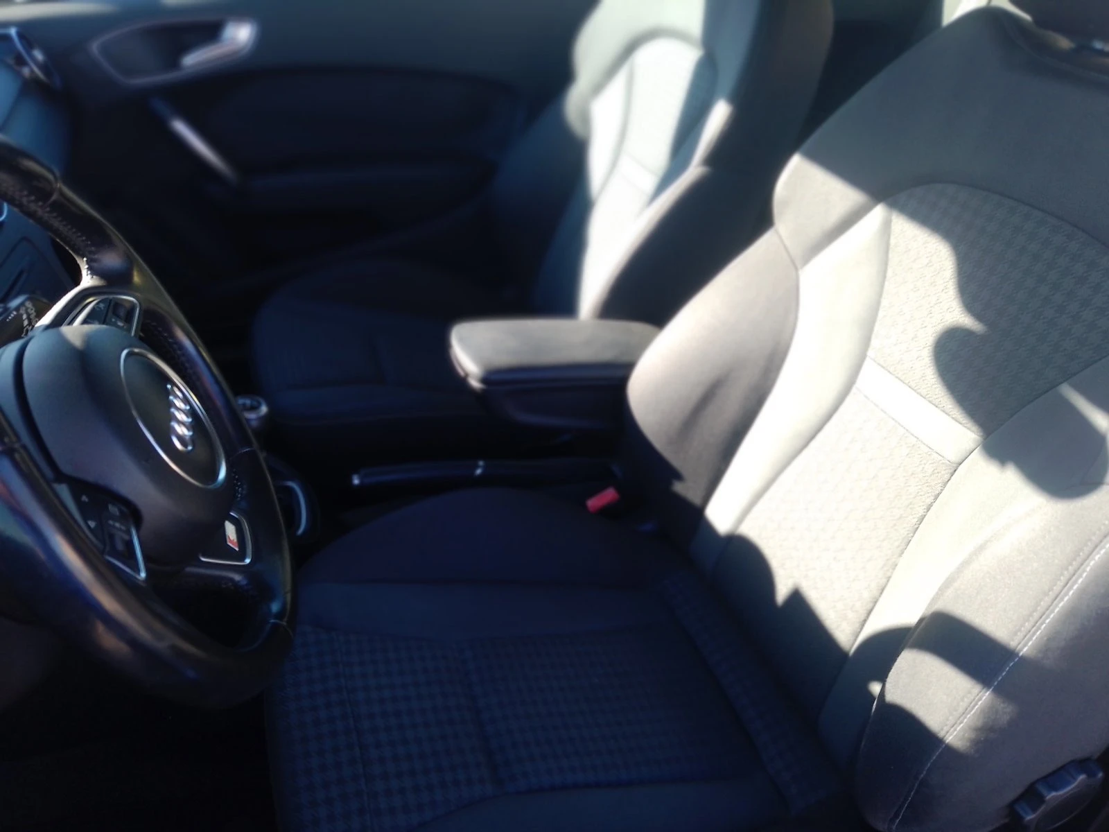 Audi A1 1.6 TDI S-line | Mobile.bg — изображение 12