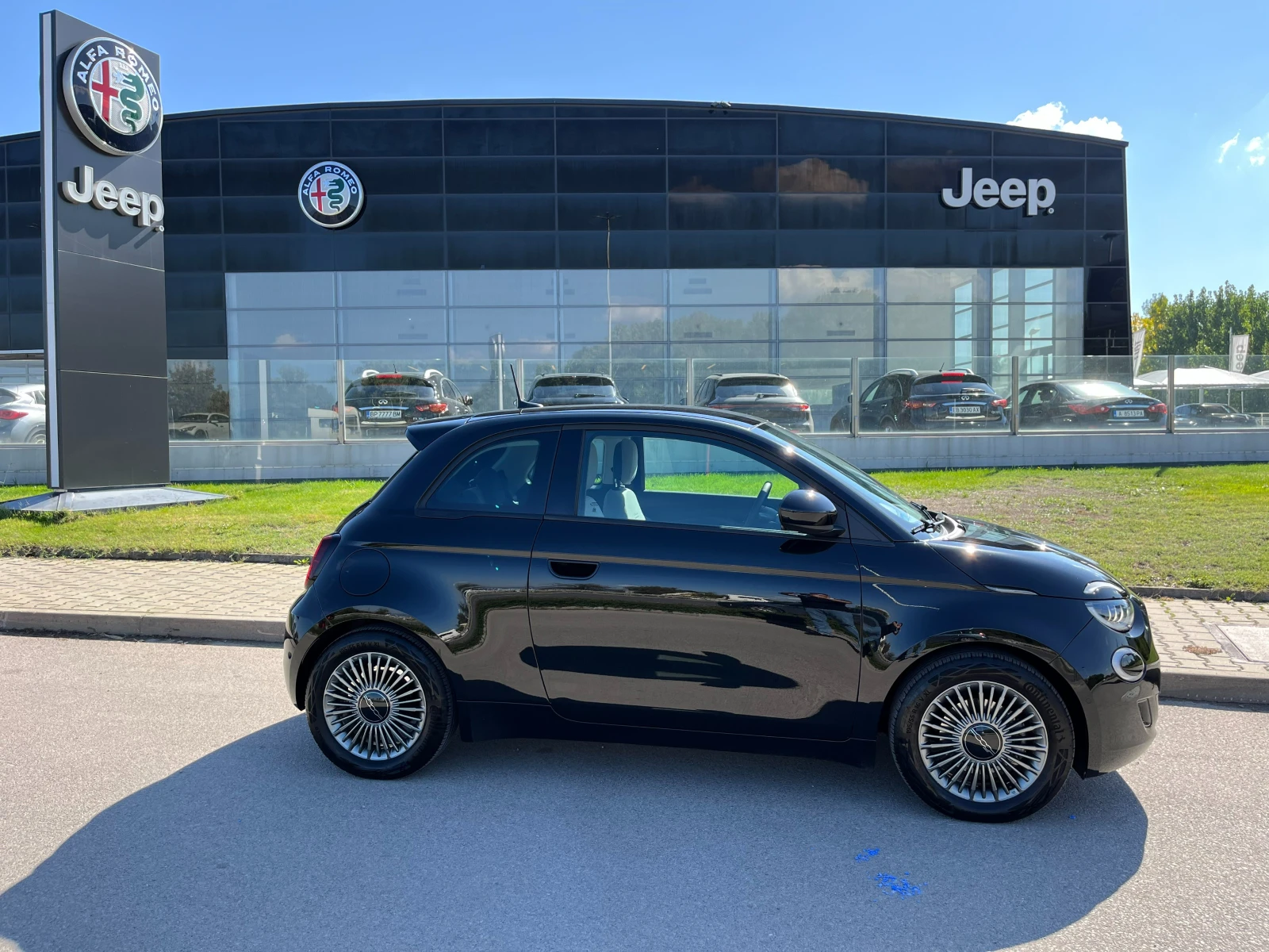 Fiat 500 BEV ICON - изображение 3