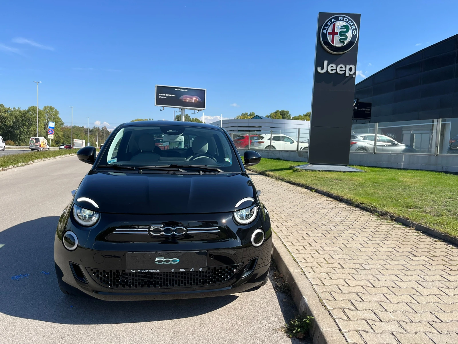 Fiat 500 BEV ICON - изображение 2