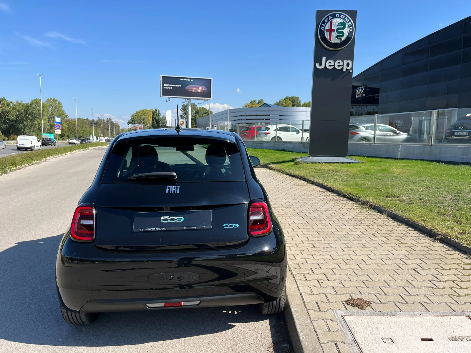 Fiat 500 BEV ICON - изображение 5