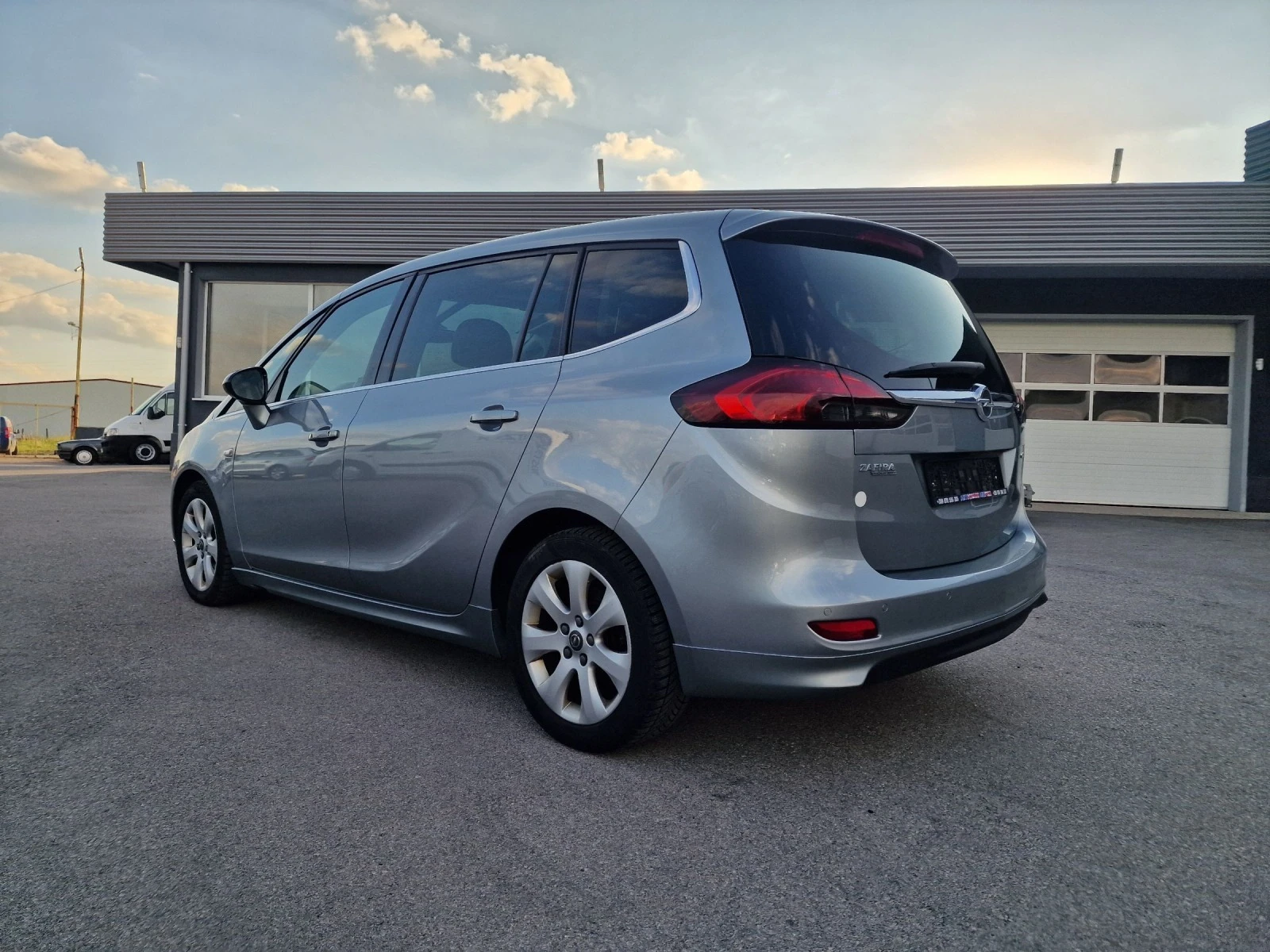 Opel Zafira 2 0CDTI NAVI  - изображение 4