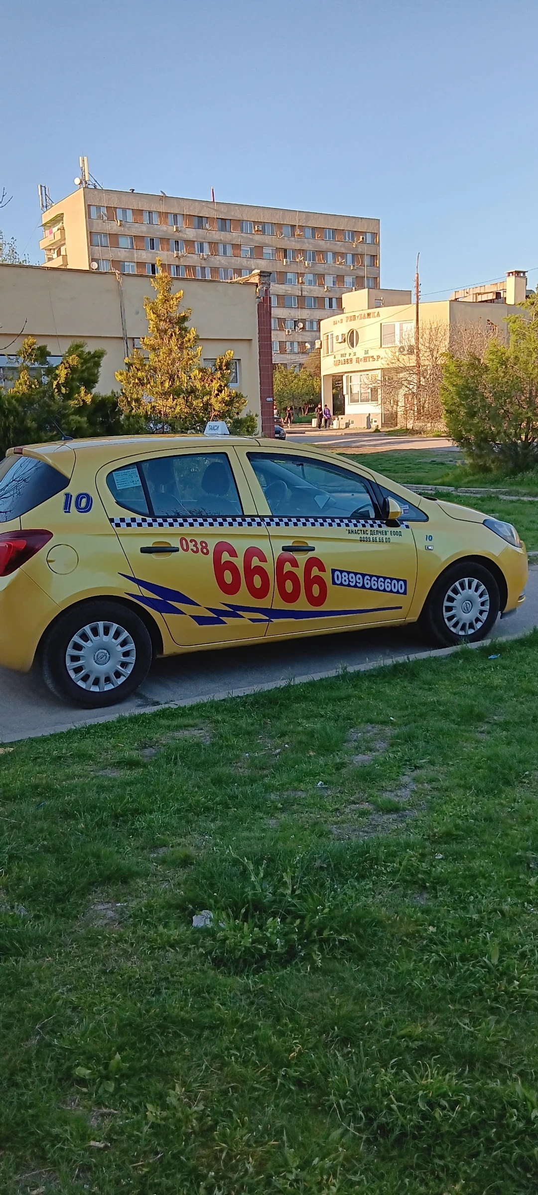 Opel Corsa 1.4i/газ  - изображение 5