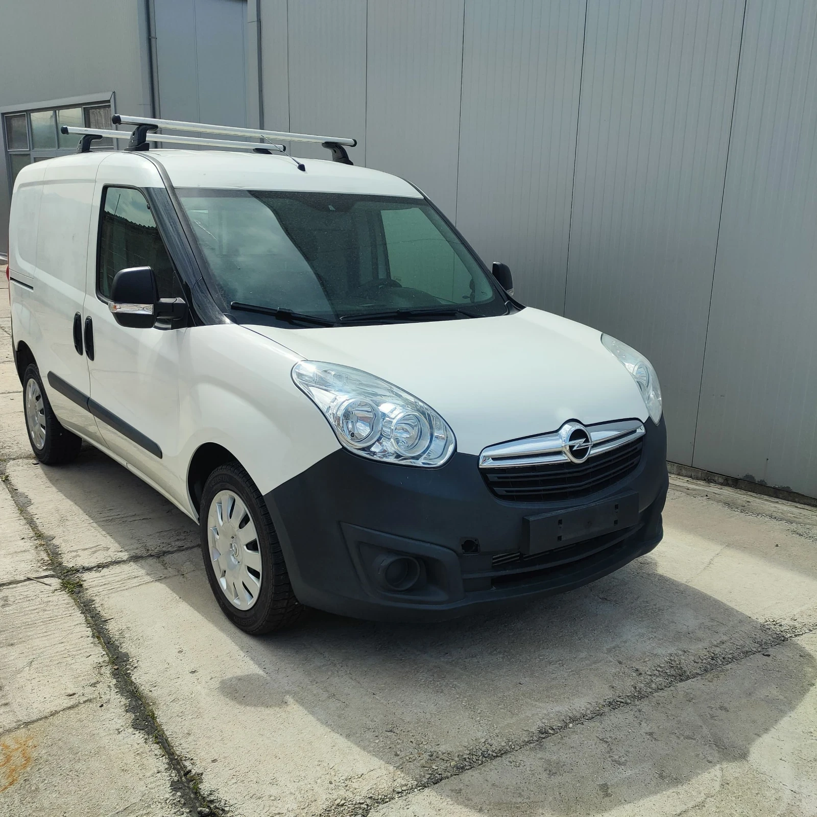 Opel Combo 1.4 T - изображение 2