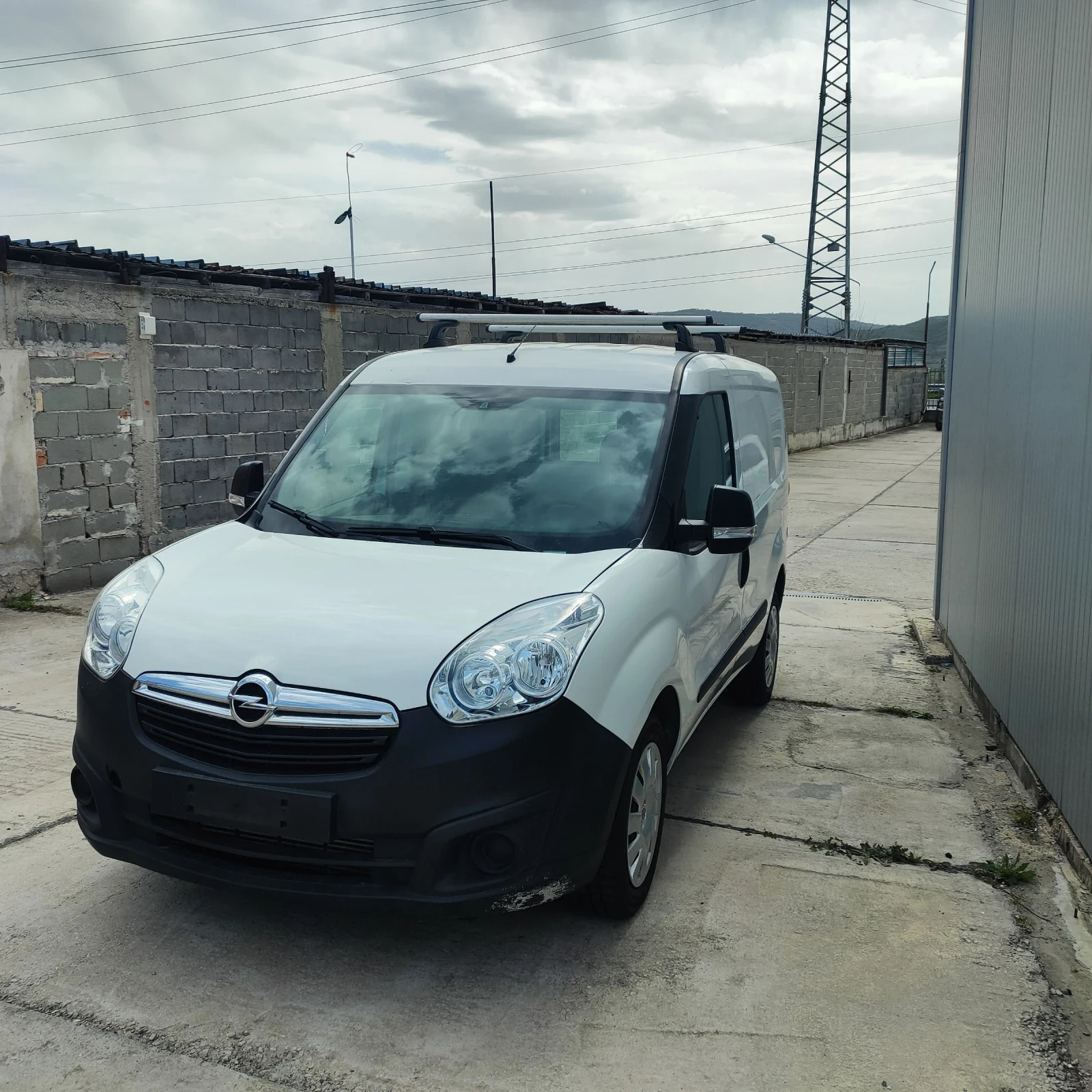 Opel Combo 1.4 T - изображение 3