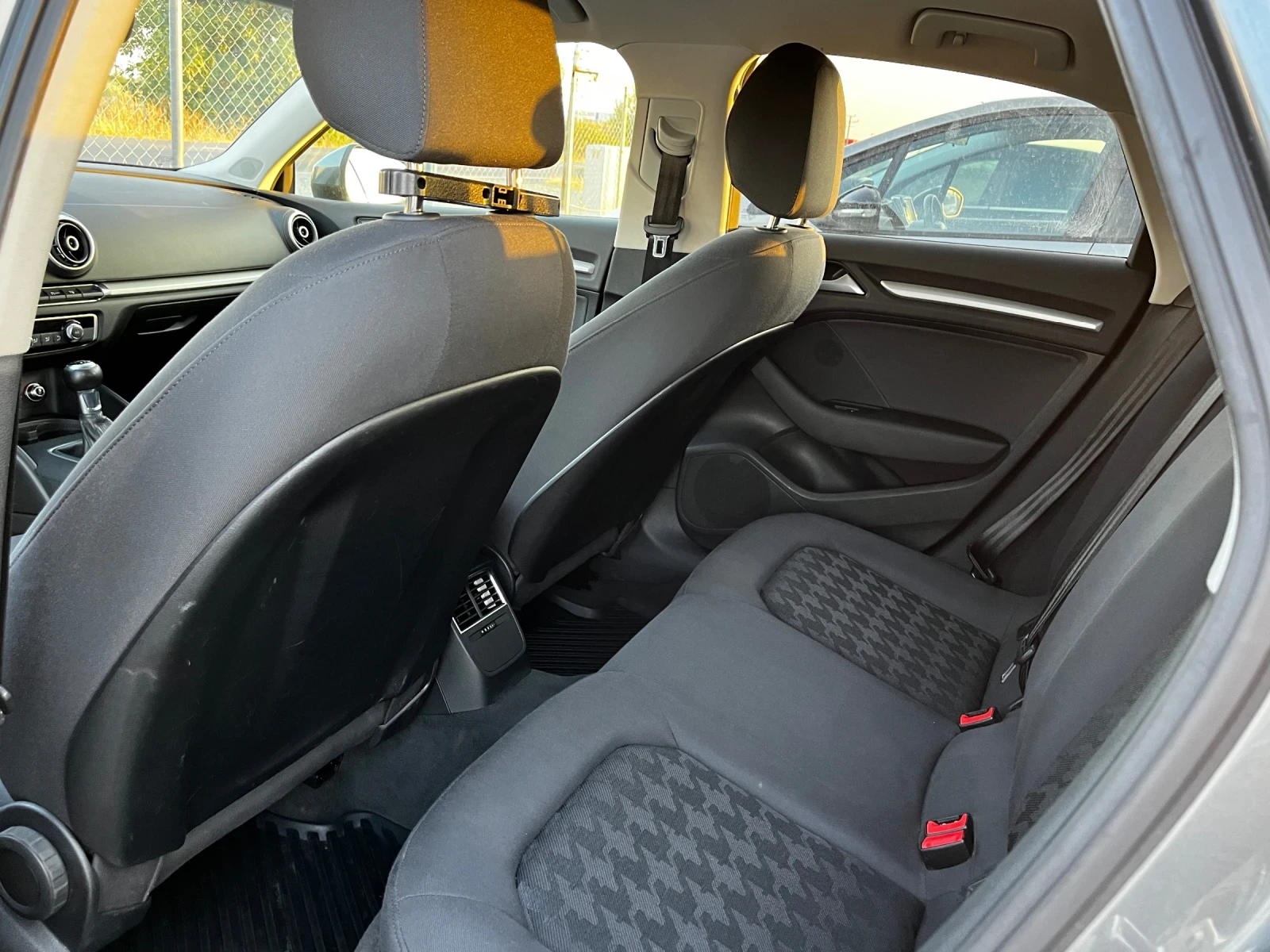 Audi A3 Audi A3 2.0TDI S- LINE - изображение 7