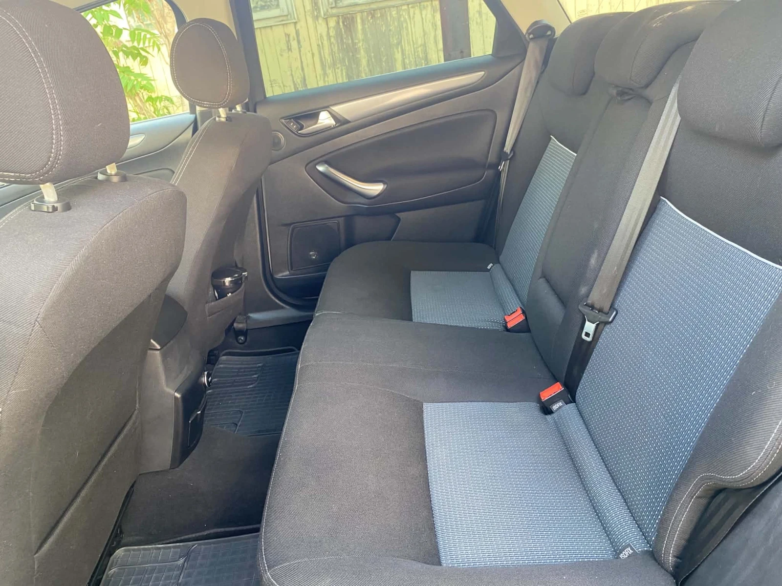 Ford Mondeo, снимка 6 - Автомобили и джипове - 53907632
