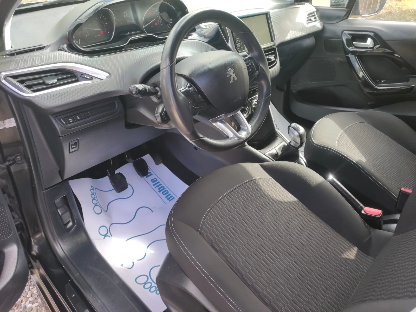 Peugeot 208 1.6hdi    6 | Mobile.bg   8