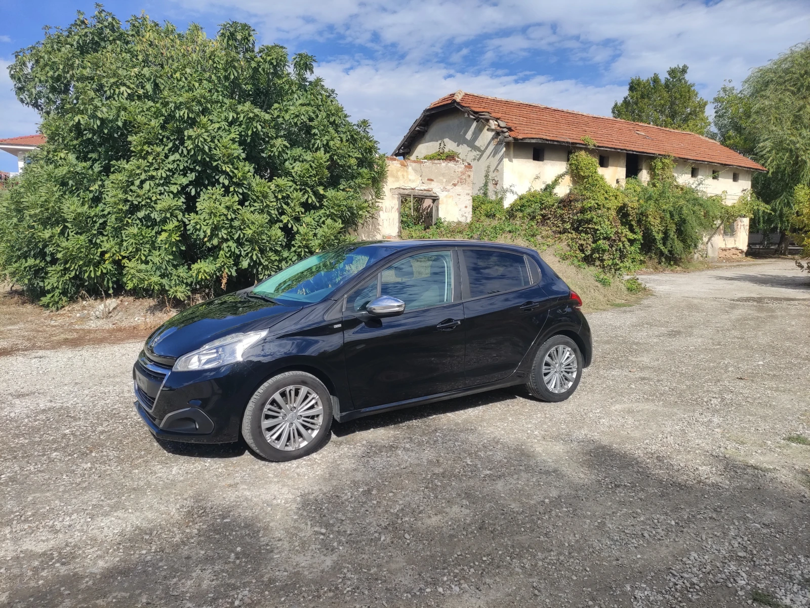 Peugeot 208 1.6hdi    6 | Mobile.bg   4