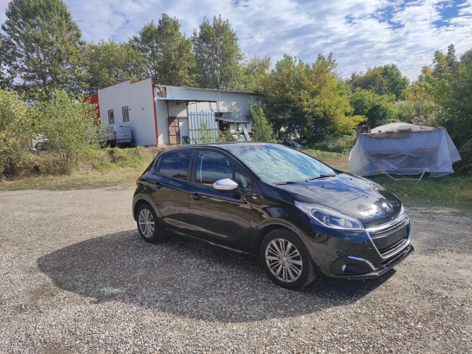 Peugeot 208 1.6hdi    6 | Mobile.bg   3