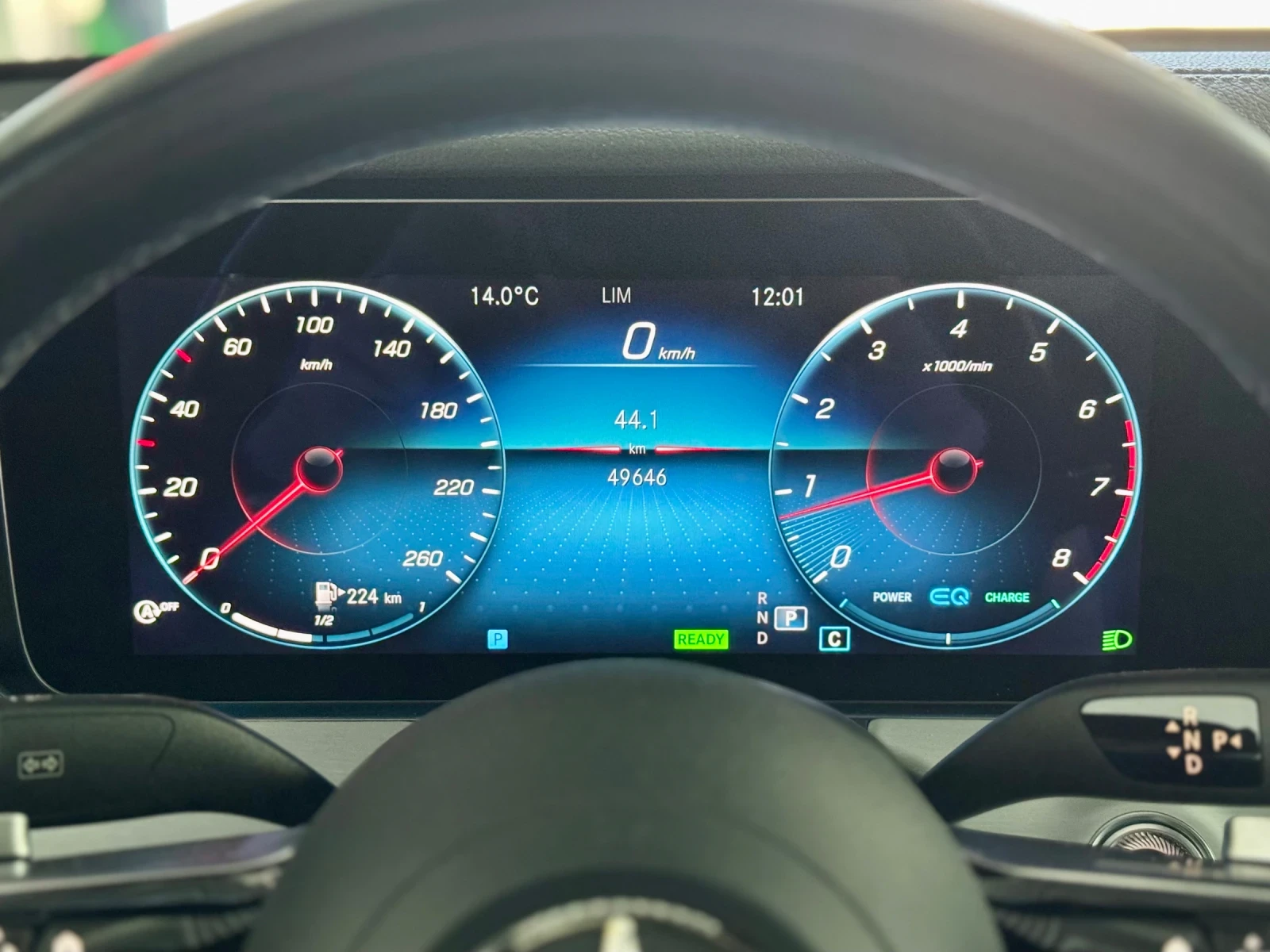 Mercedes-Benz E 200 4matic 2 x AMG *    *    | Mobile.bg   9