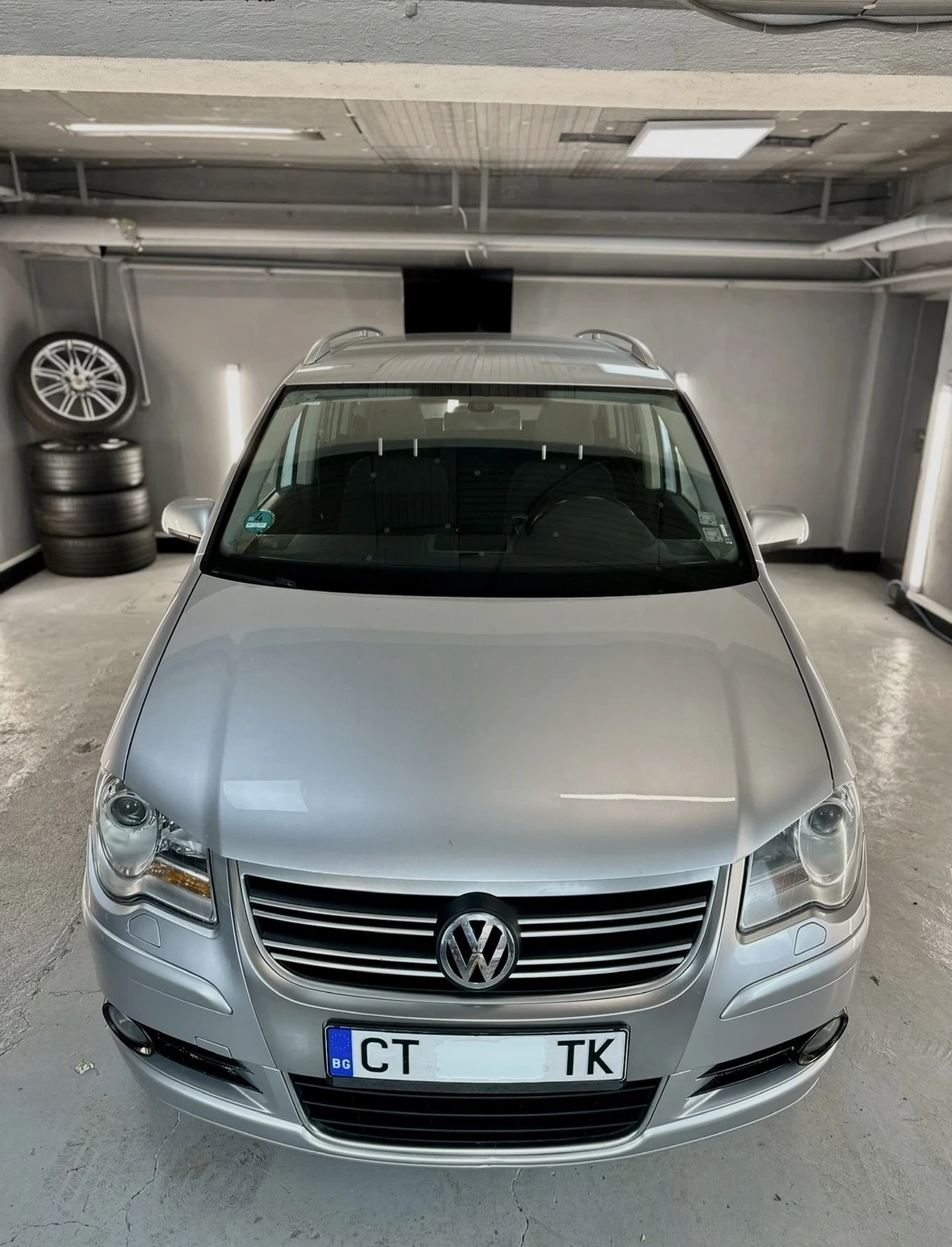 VW Touran 2.0TDI Highline - изображение 2