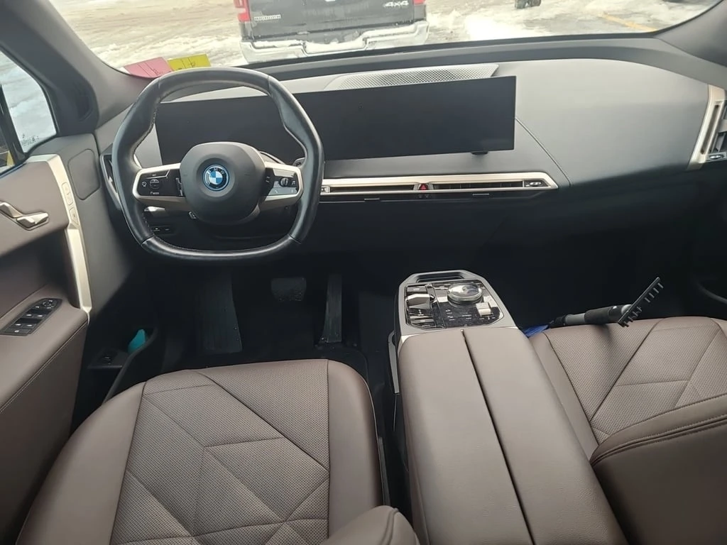 BMW iX * XDRIVE50 SPORT UTILITY 4D * CARFAX *  | Mobile.bg � ����������� 11