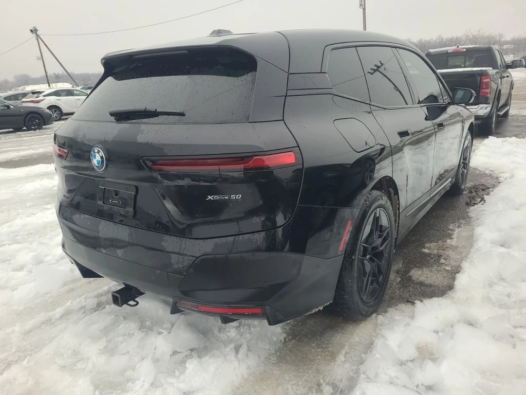 BMW iX * XDRIVE50 SPORT UTILITY 4D * CARFAX *  - изображение 3